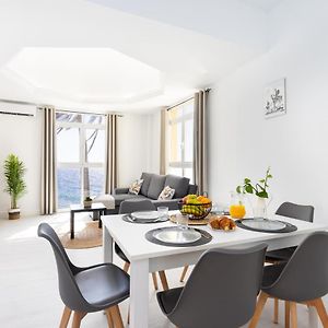 Apartamento de 2 Dormitorios